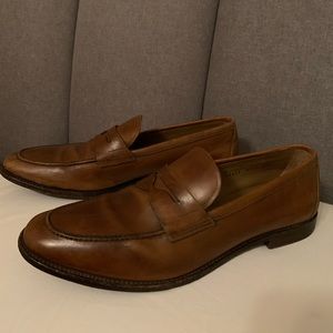 Gravati mens brown loafers normal wear and tear